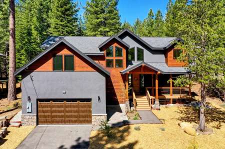 1774 Delaware Street, South Lake Tahoe CA