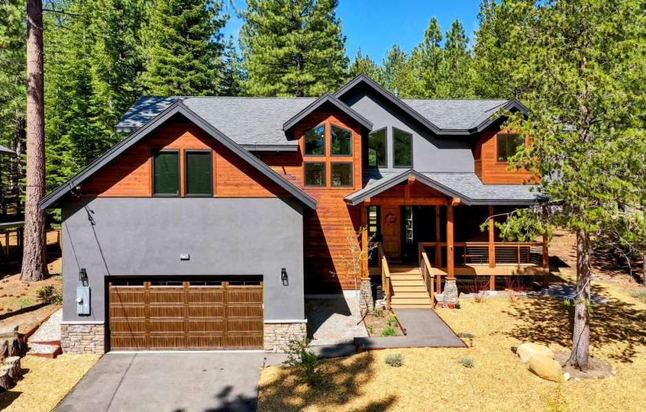 1774 Delaware Street, South Lake Tahoe CA